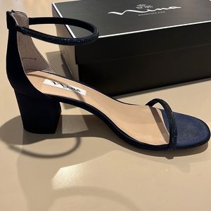 Nina Navy Blue dress shoes